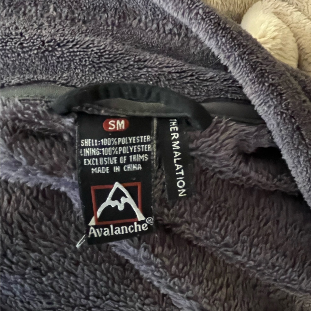 Avalanche Womens S/M Zip up - Picture 3 of 4
